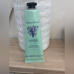 Crabtree & Evelyn Wisteria Hand Therapy in Mint Green